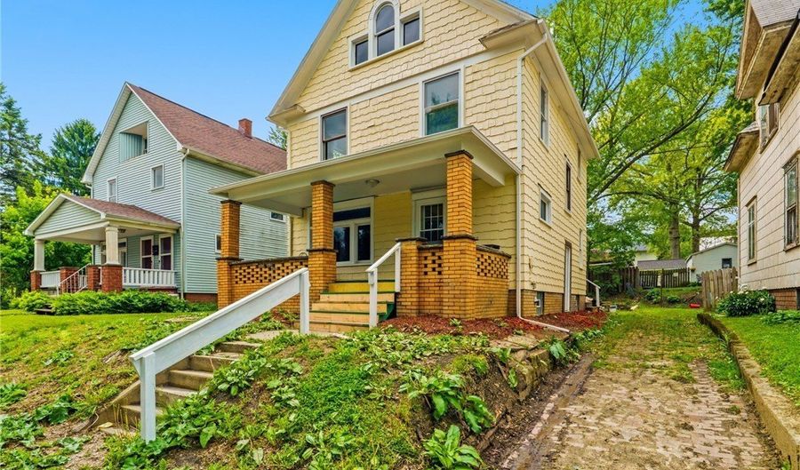 1387 S Seneca Ave, Alliance, OH 44601 - 3 Beds, 1 Bath