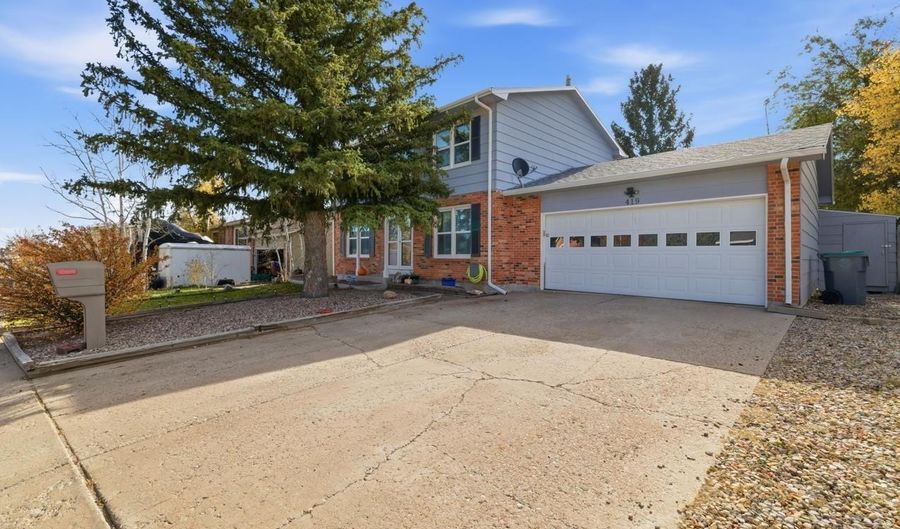 419 SIERRA Dr, Cheyenne, WY 82009 - 4 Beds, 4 Bath