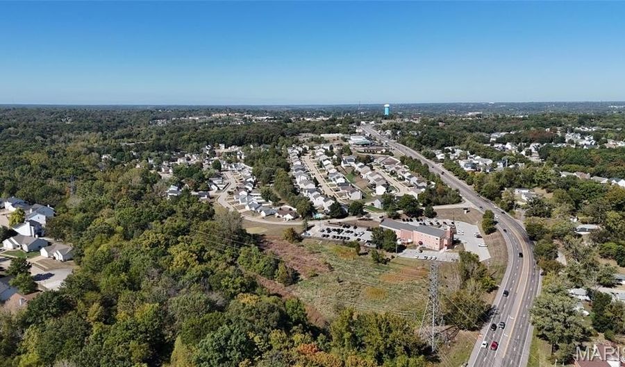 1 Hickory Sq, Arnold, MO 63010 - 0 Beds, 0 Bath