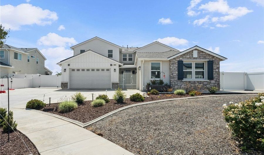 35824 Rebecca Rd, Yucaipa, CA 92399 - 4 Beds, 4 Bath
