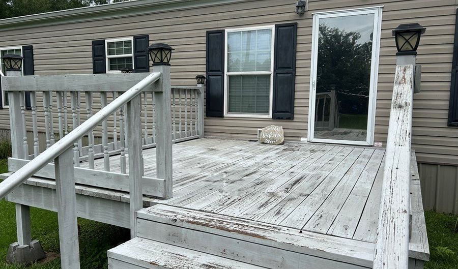 323 Mallalieu Dr, Brookhaven, MS 39601 - 3 Beds, 2 Bath