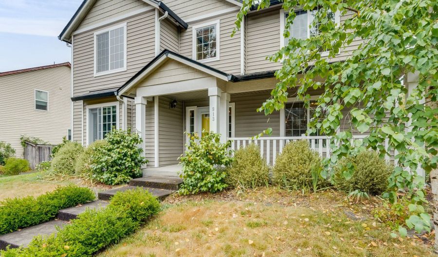913 NW 16TH Ct, Battle Ground, WA 98604 - 3 Beds, 3 Bath