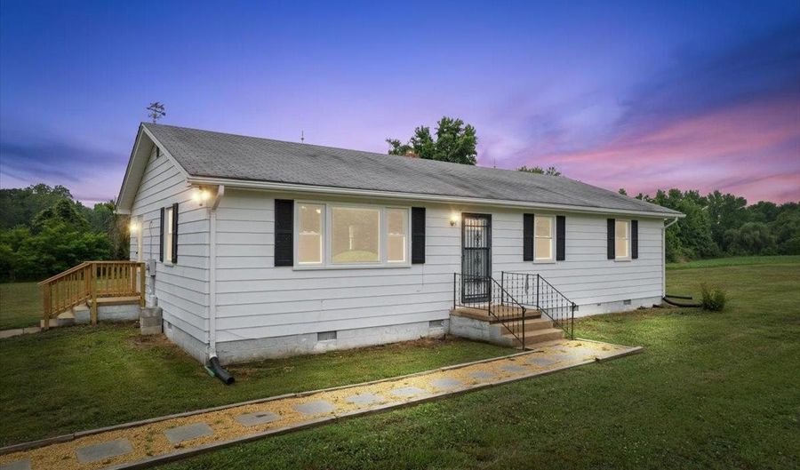 38125 LOUIS THOMAS Rd, Avenue, MD 20609 - 3 Beds, 2 Bath