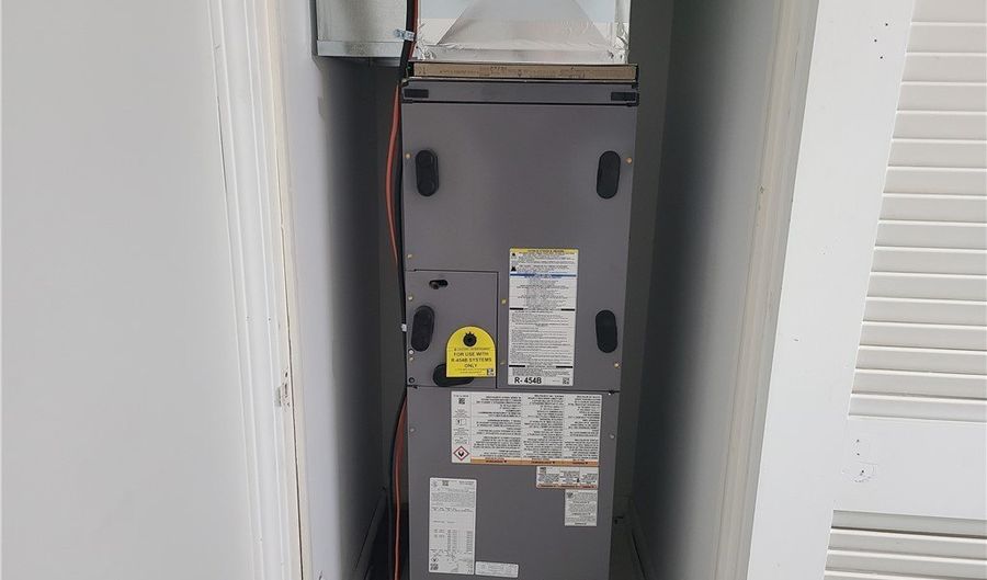 3116 Ridgehill Ave, Alliance, OH 44601 - 3 Beds, 2 Bath