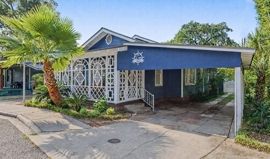 963 Schwan Ct, Biloxi, MS 39530 - 2 Beds, 2 Bath