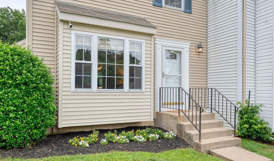 3221 ARBOR HILL Ct, Abingdon, MD 21009 - 3 Beds, 3 Bath