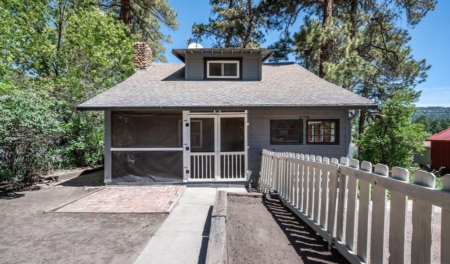 8951 Grand Ave, Beulah, CO 81023 - 3 Beds, 1 Bath