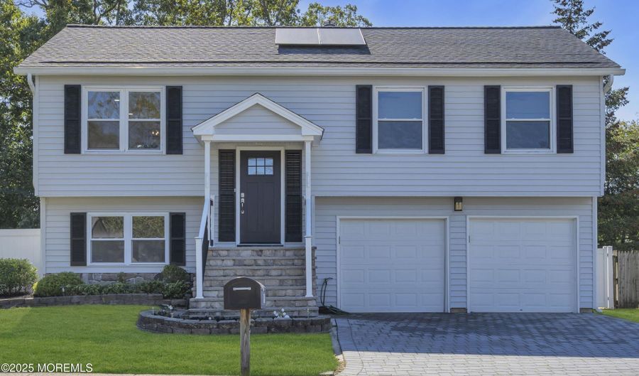 93 Windward Dr, Barnegat, NJ 08005 - 3 Beds, 2 Bath