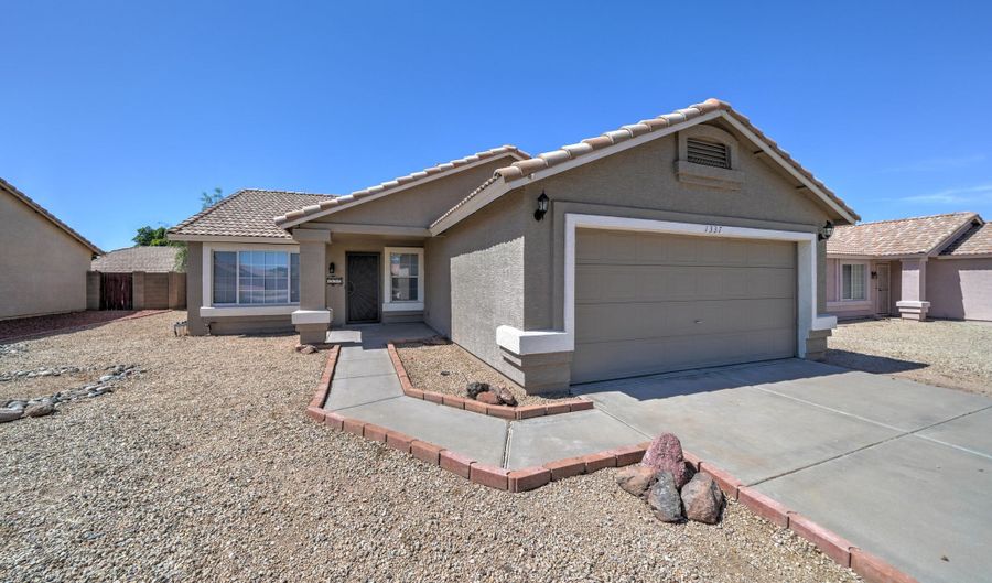 1337 W 15TH Ave, Apache Junction, AZ 85120 - 3 Beds, 2 Bath