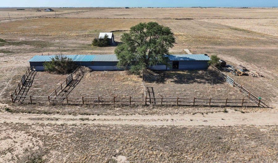 42635 County Road 51, Ault, CO 80610 - 6 Beds, 3 Bath
