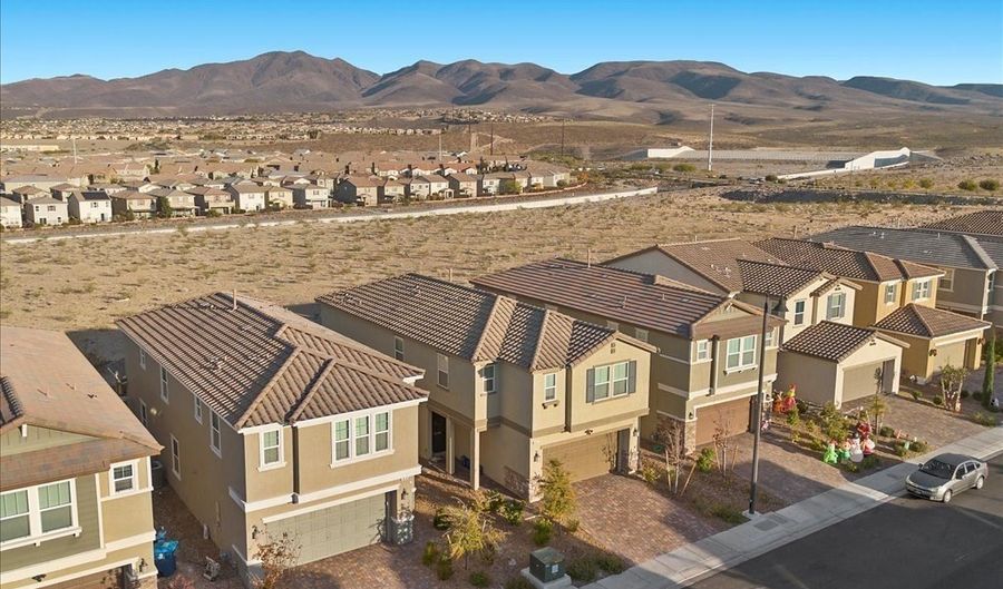 2832 Frabiele St, Henderson, NV 89044 - 5 Beds, 3 Bath