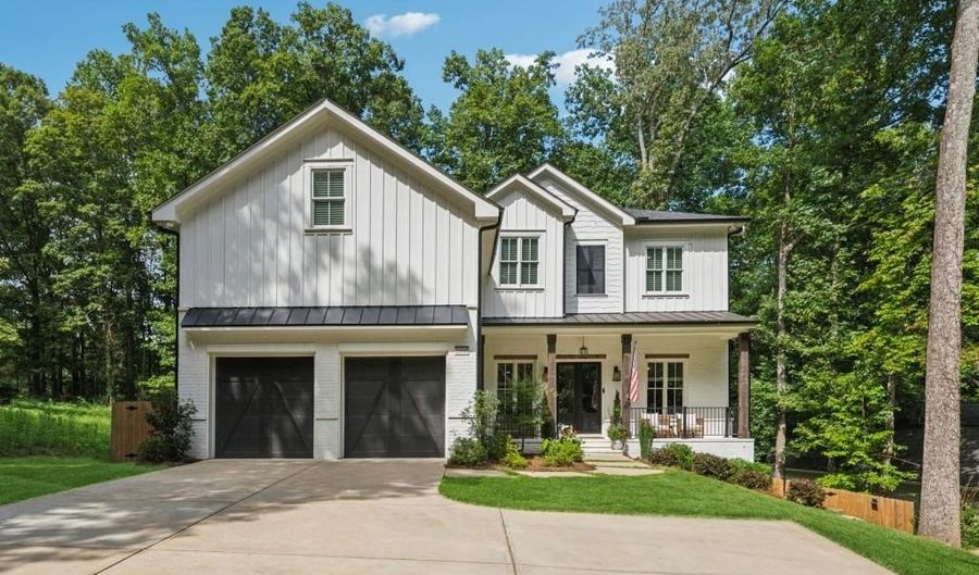 11900 Harris Rd, Alpharetta, GA 30076 - 7 Beds, 6 Bath