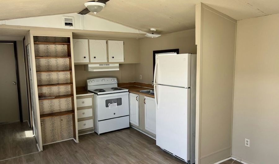 1125 Chicago Bulls St 1125, Avon Park, FL 33825 - 1 Beds, 1 Bath