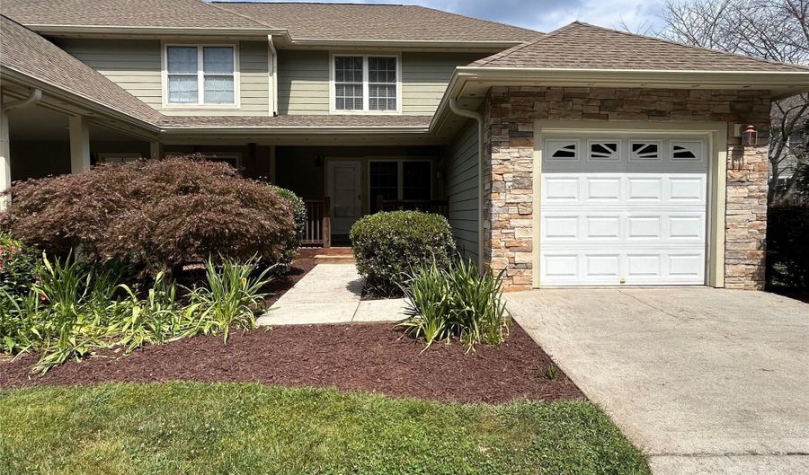 30 Douglas Fir Ave, Arden, NC 28704 - 3 Beds, 3 Bath