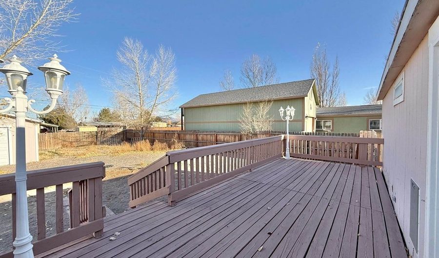 225 Carson Rd, Battle Mountain, NV 89820 - 3 Beds, 2 Bath