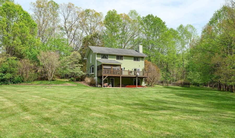 2557 CRAIGS STORE Rd, Afton, VA 22920 - 5 Beds, 3 Bath