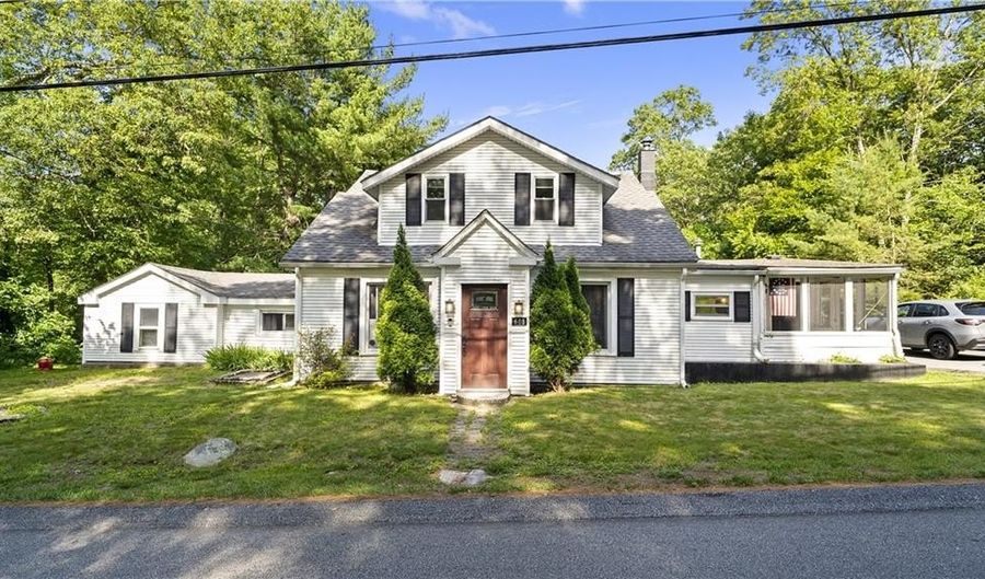 608 Black Plain Rd, North Smithfield, RI 02896 - 3 Beds, 2 Bath
