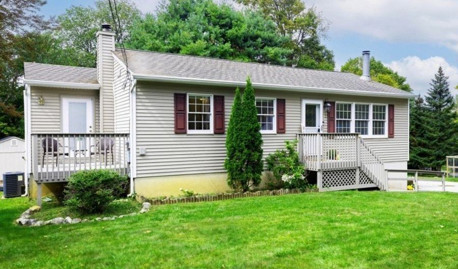 2 Grand St, Alloway, NJ 07422 - 2 Beds, 2 Bath