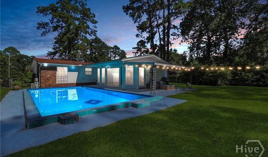 12726 Golf Club Dr, Savannah, GA 31419 - 4 Beds, 2 Bath