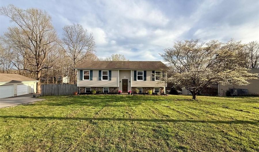 300 Mt Lebanon Rd, Alvaton, KY 42122 - 3 Beds, 2 Bath