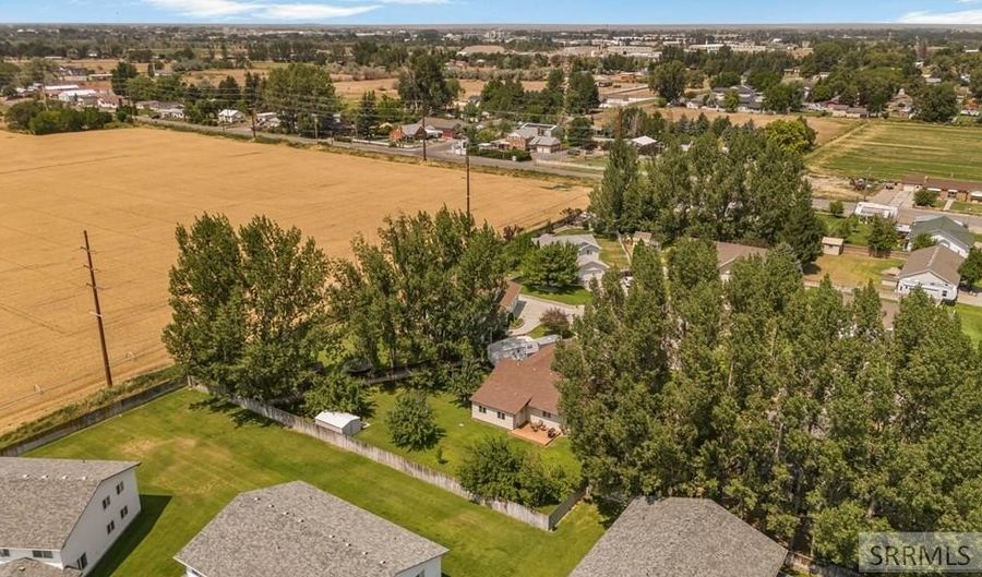 1319 Travois Cir, Blackfoot, ID 83221 - 3 Beds, 2 Bath