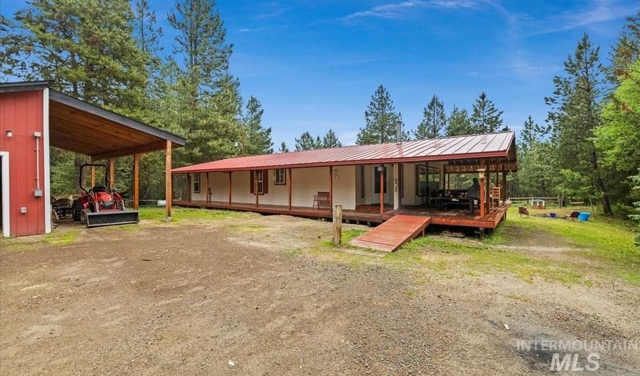 29 Rising Ln, Cascade, ID 83611 - 3 Beds, 2 Bath