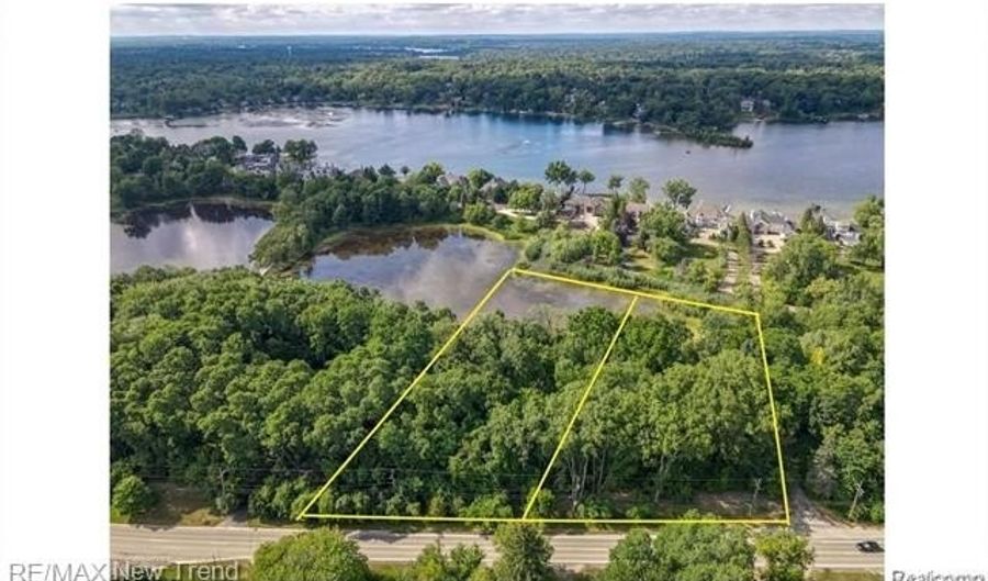 6100 PONTIAC Trl, West Bloomfield, MI 48323 - 0 Beds, 0 Bath