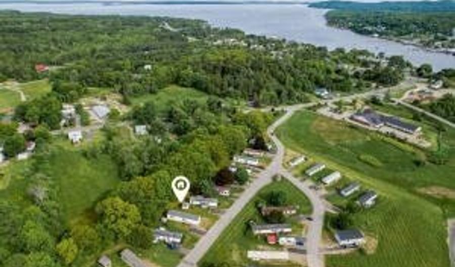 15 Brooke Ave, Belfast, ME 04915 - 3 Beds, 2 Bath
