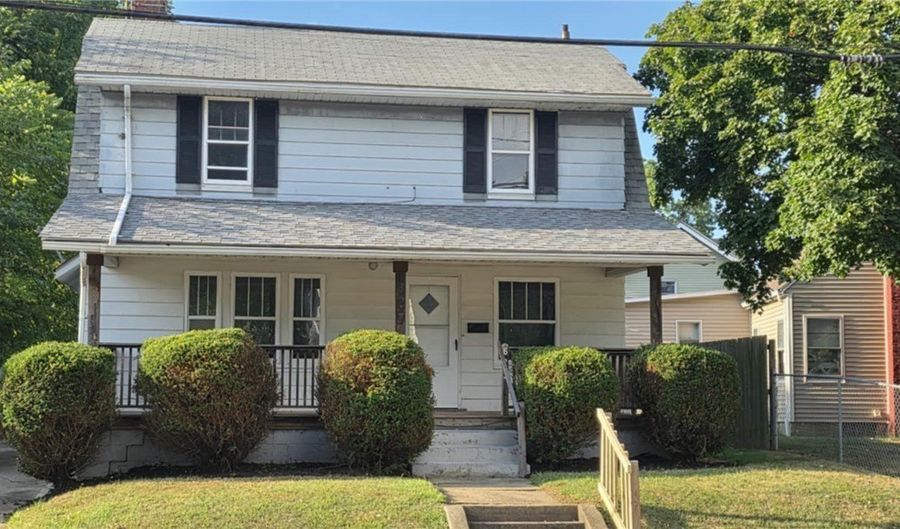 623 Cole Ave, Akron, OH 44301 - 3 Beds, 1 Bath