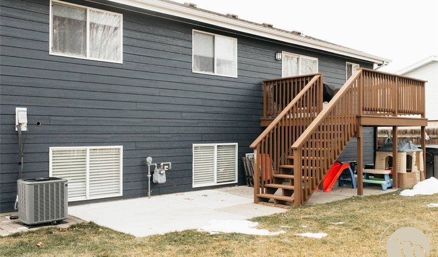 1221 Caroline, Billings, MT 59105 - 3 Beds, 2 Bath