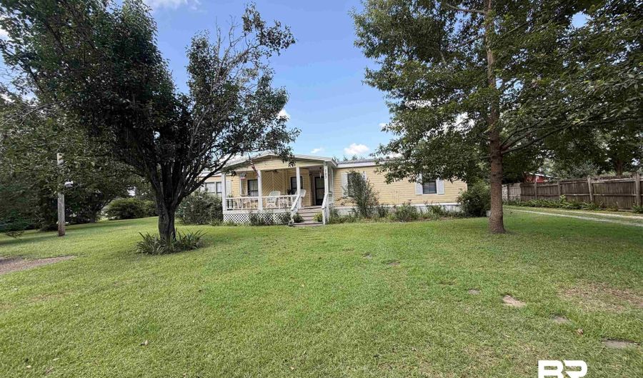 723 Pineville Rd, Atmore, AL 36502 - 3 Beds, 2 Bath