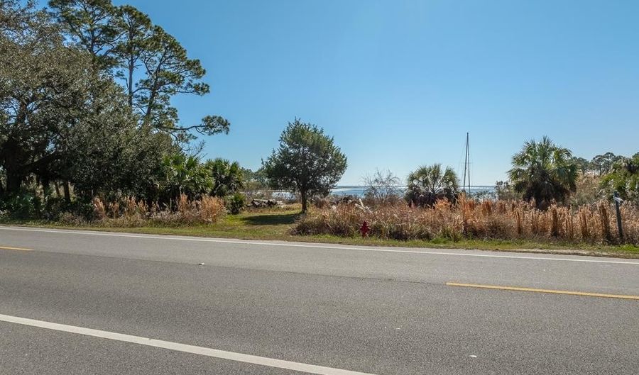 530 Hwy 98 W, Apalachicola, FL 32320 - 0 Beds, 0 Bath