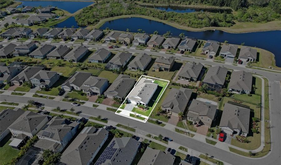 6232 SEA AIR Dr, Apollo Beach, FL 33572 - 4 Beds, 2 Bath