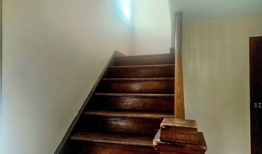 31 Cedar Ave 2, Hopewell Twp., PA 15001 - 1 Beds, 1 Bath