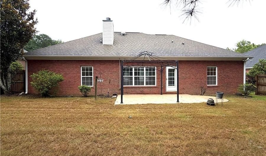 1416 CLOVERBROOK Cir, Auburn, AL 36830 - 3 Beds, 2 Bath