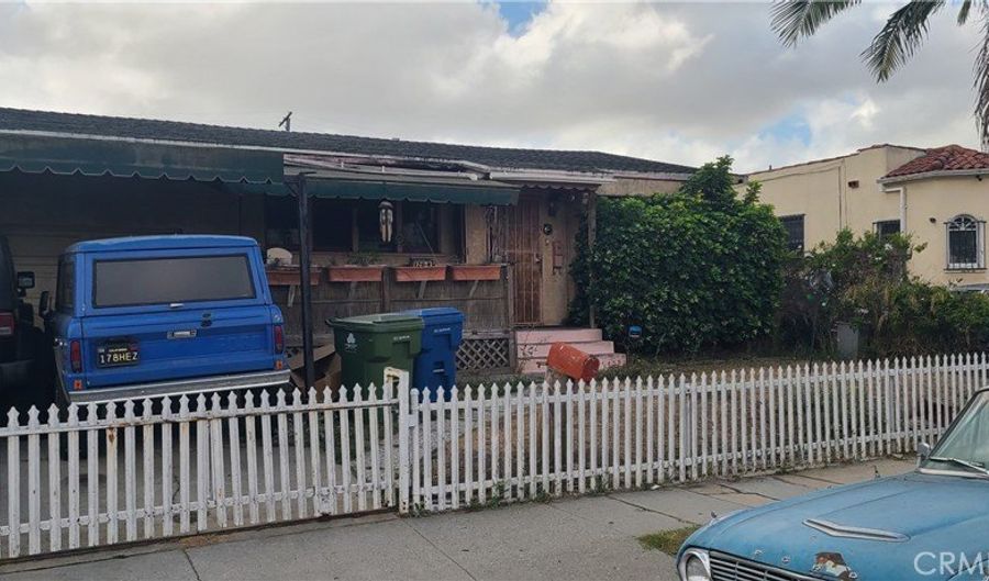 126 W 111th, Los Angeles, CA 90061 - 2 Beds, 1 Bath