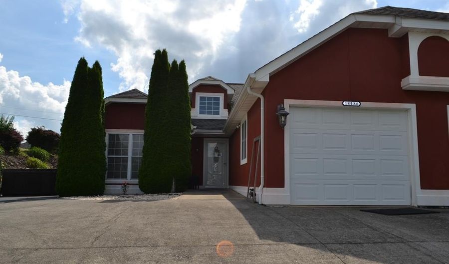 18486 Spoon Gap Rd, Abingdon, VA 24211 - 2 Beds, 2 Bath