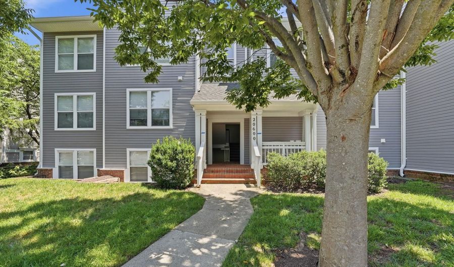 20600 CORNSTALK Ter 302, Ashburn, VA 20147 - 2 Beds, 2 Bath