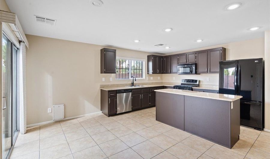 4756 Golden Shimmer Ave, Las Vegas, NV 89139 - 3 Beds, 3 Bath