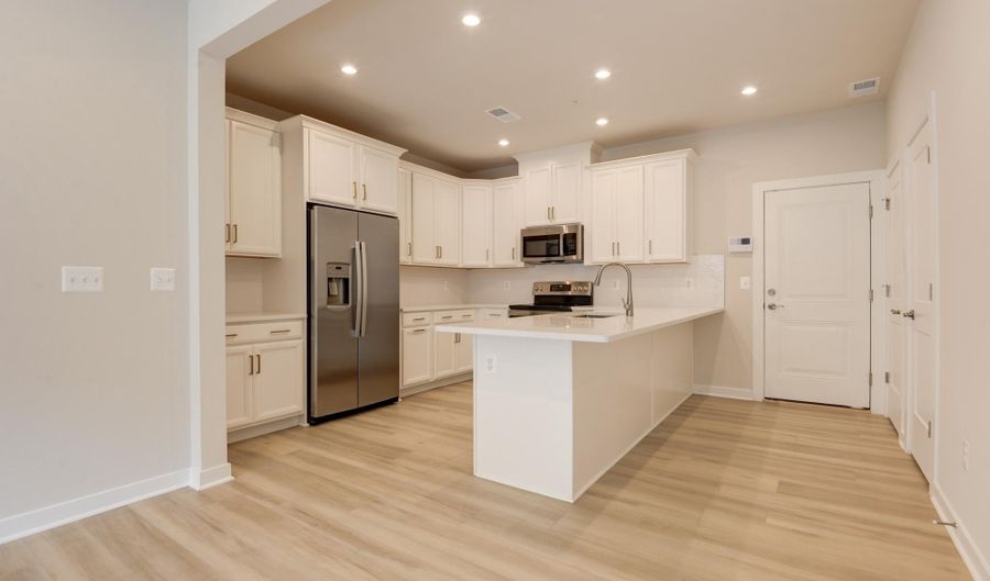 43798 MIDDLEWAY Ter, Ashburn, VA 20147 - 3 Beds, 3 Bath