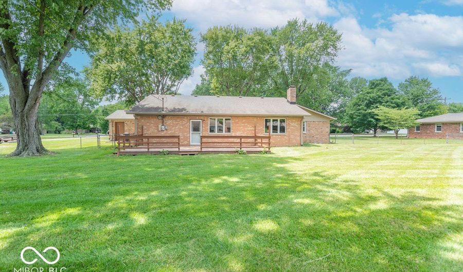 1189 N County Road 475 E, Avon, IN 46123 - 5 Beds, 2 Bath
