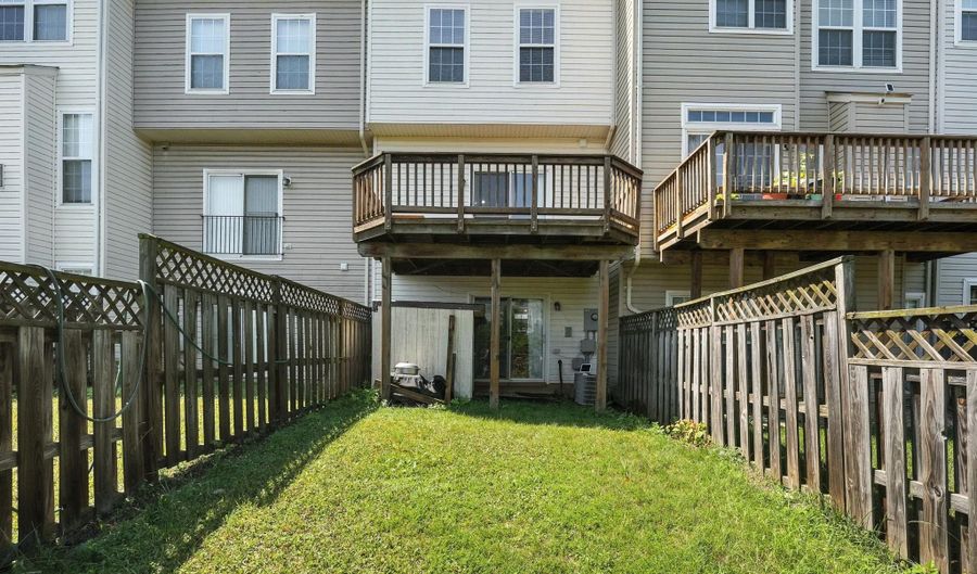 41902 BERYL Ter, Aldie, VA 20105 - 4 Beds, 4 Bath