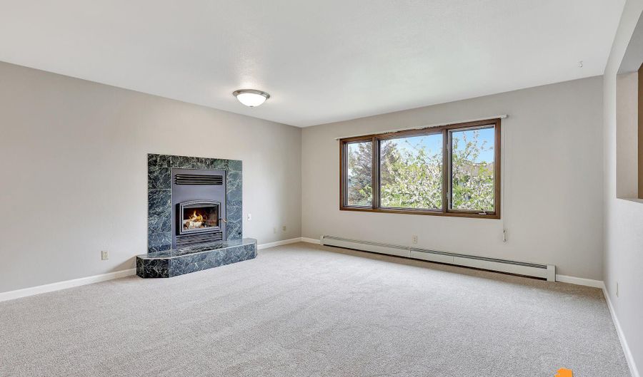 3211 Shamrock St, Anchorage, AK 99504 - 3 Beds, 2 Bath