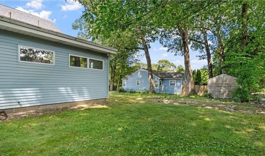 29 Cormier Rd, Lincoln, RI 02865 - 4 Beds, 2 Bath