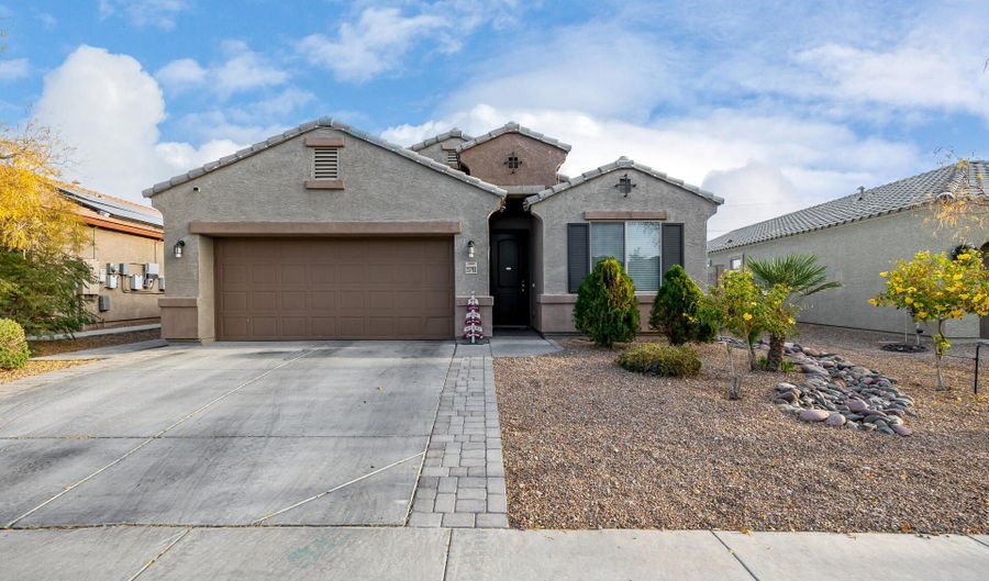 23793 W RIPPLE Rd, Buckeye, AZ 85326 - 3 Beds, 2 Bath