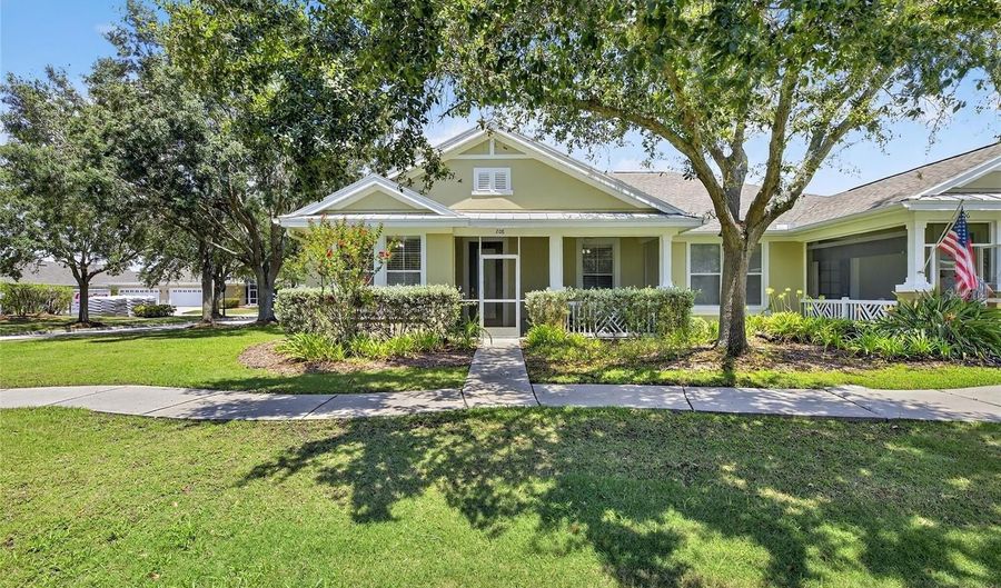 208 OCEANIA Ct, Apollo Beach, FL 33572 - 2 Beds, 2 Bath