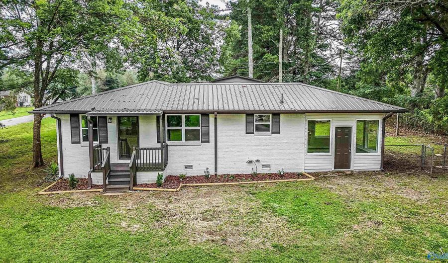 26220 Children Ln, Athens, AL 35613 - 3 Beds, 2 Bath