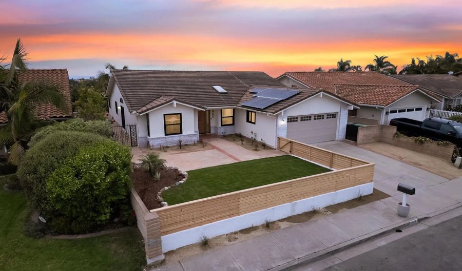3985 Syme Dr, Carlsbad, CA 92008 - 4 Beds, 2 Bath