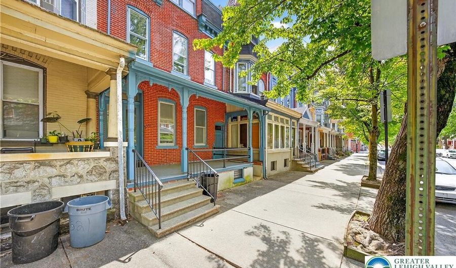 519 N 6th St 2, Allentown, PA 18102 - 4 Beds, 2 Bath