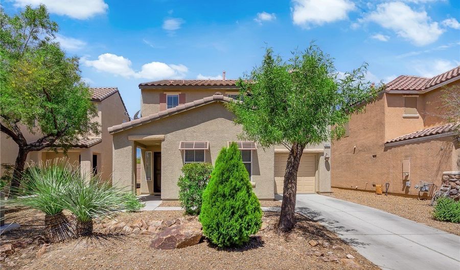 9071 Secret Valley St, Las Vegas, NV 89139 - 3 Beds, 3 Bath